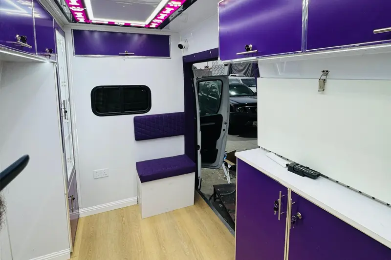 caravan256